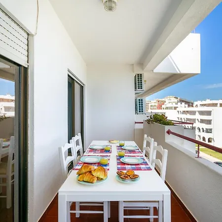 Acqua Vista Family - 200m From Appartement